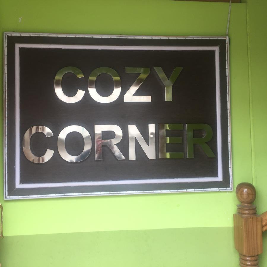 Hotel Cozy Corner Leh Exteriör bild